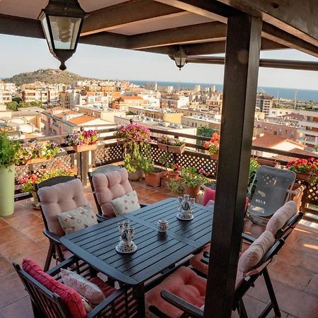Prestigioso Attico Panoramico Cagliari Vila Exterior foto